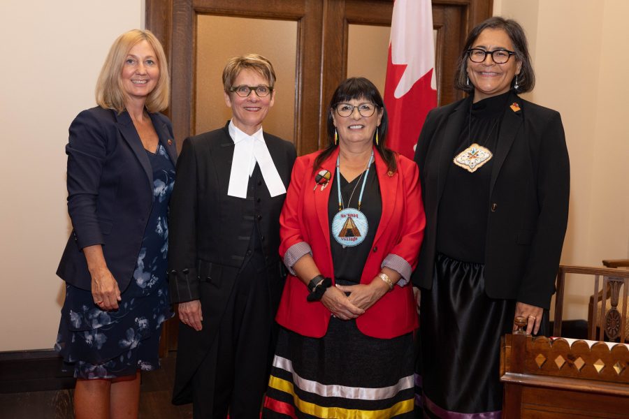 Senator White is sworn in on Sept. 19, 2023 alongside Senator LaBoucane-Benson (far left), Speaker Gagné (centre left) and Senator Audette (far right).